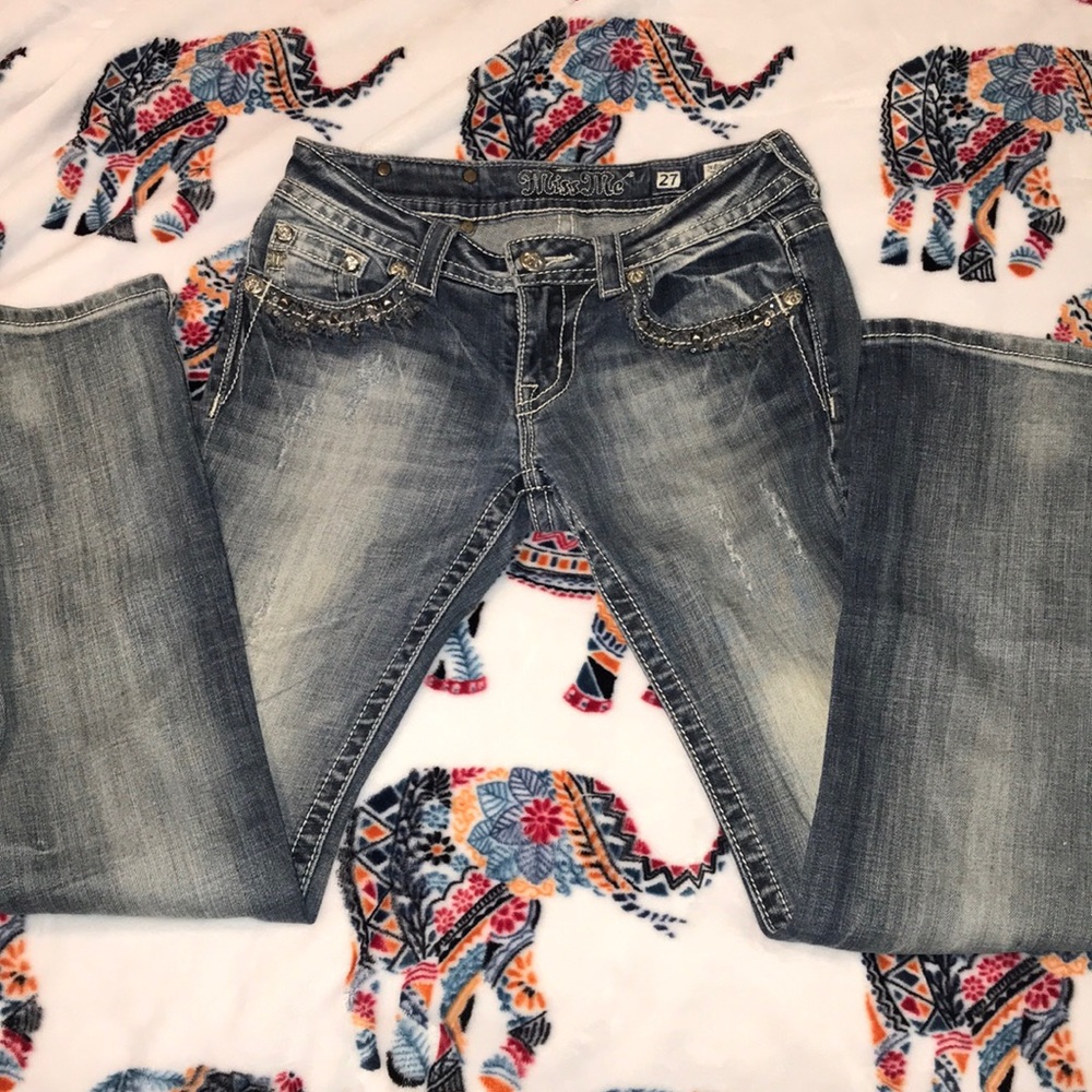 size 27 bootcut miss me jeans, inseam 31